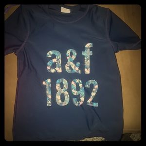 Abercrombie & Fitch Rashguard